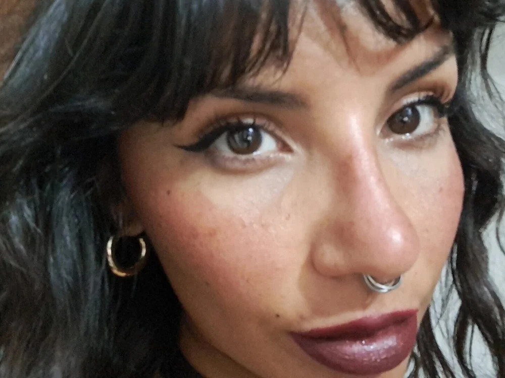 debra_mami