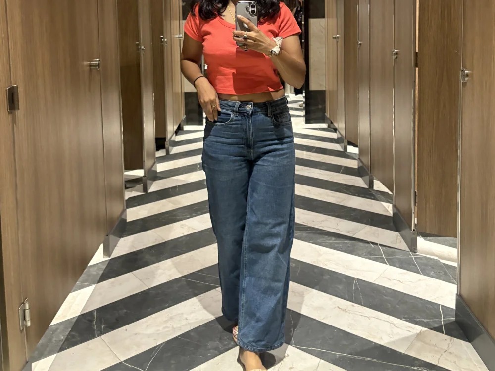 divya_flirty