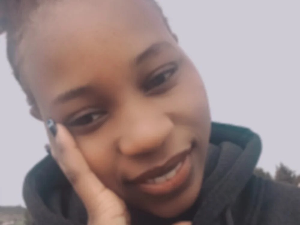 ebonie24