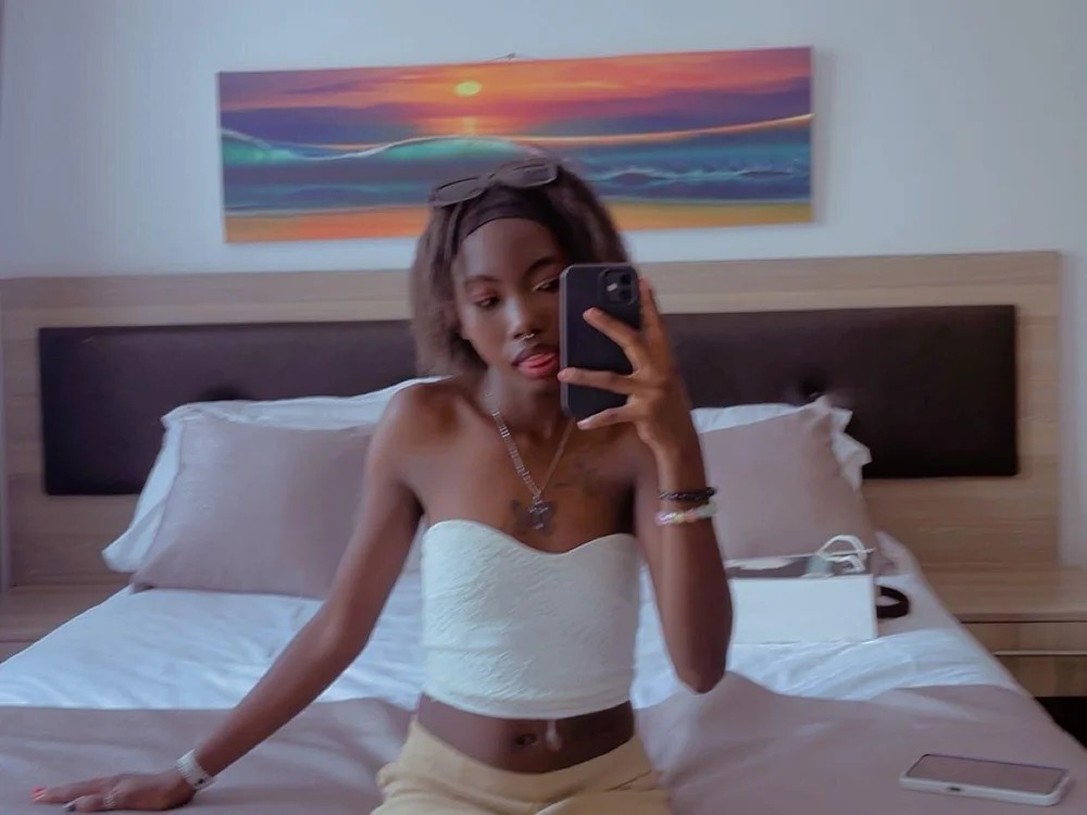 ebonytess