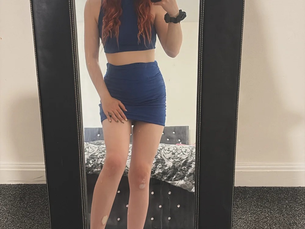 ellielouise8812