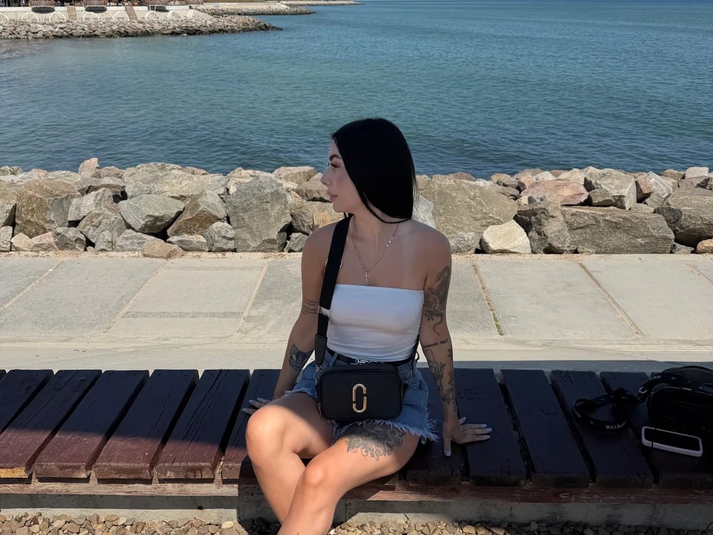 emily_hot_pussy