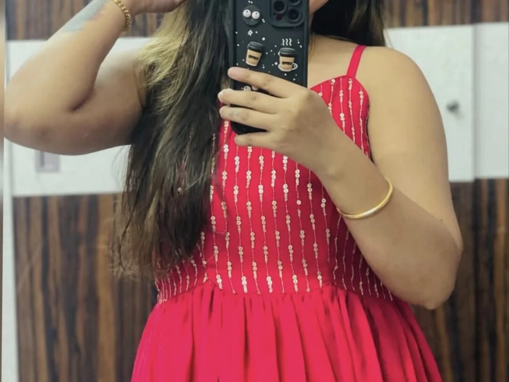 hot_priyaaa
