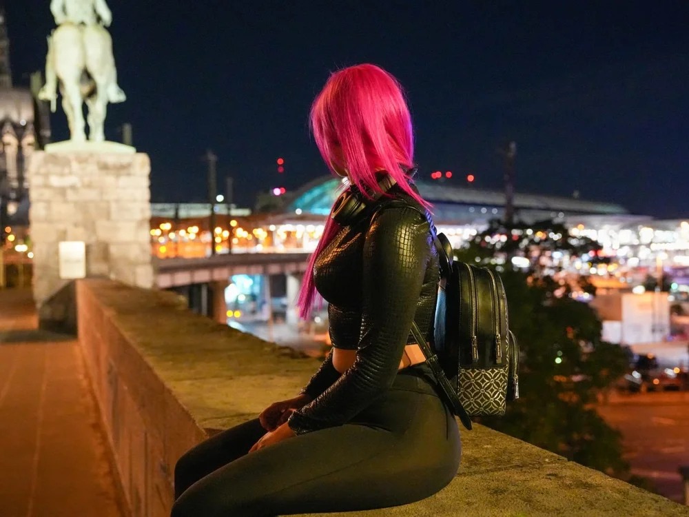 lexi-red