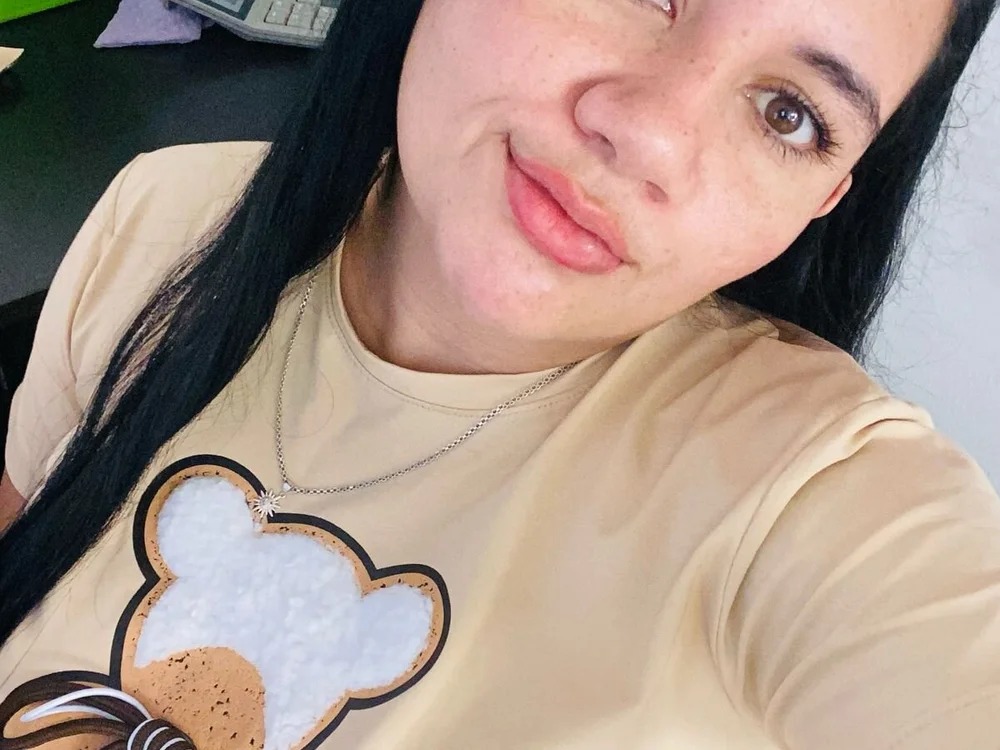luna_boobs