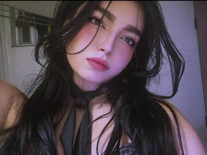 mia_monroepri