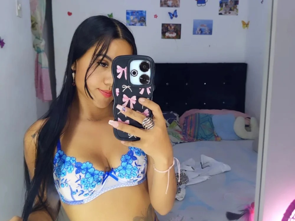miascarlett69_