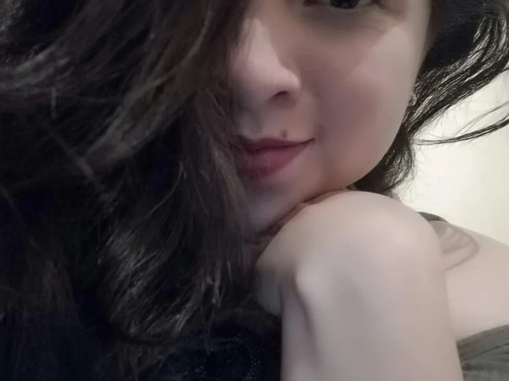 milla_moon1