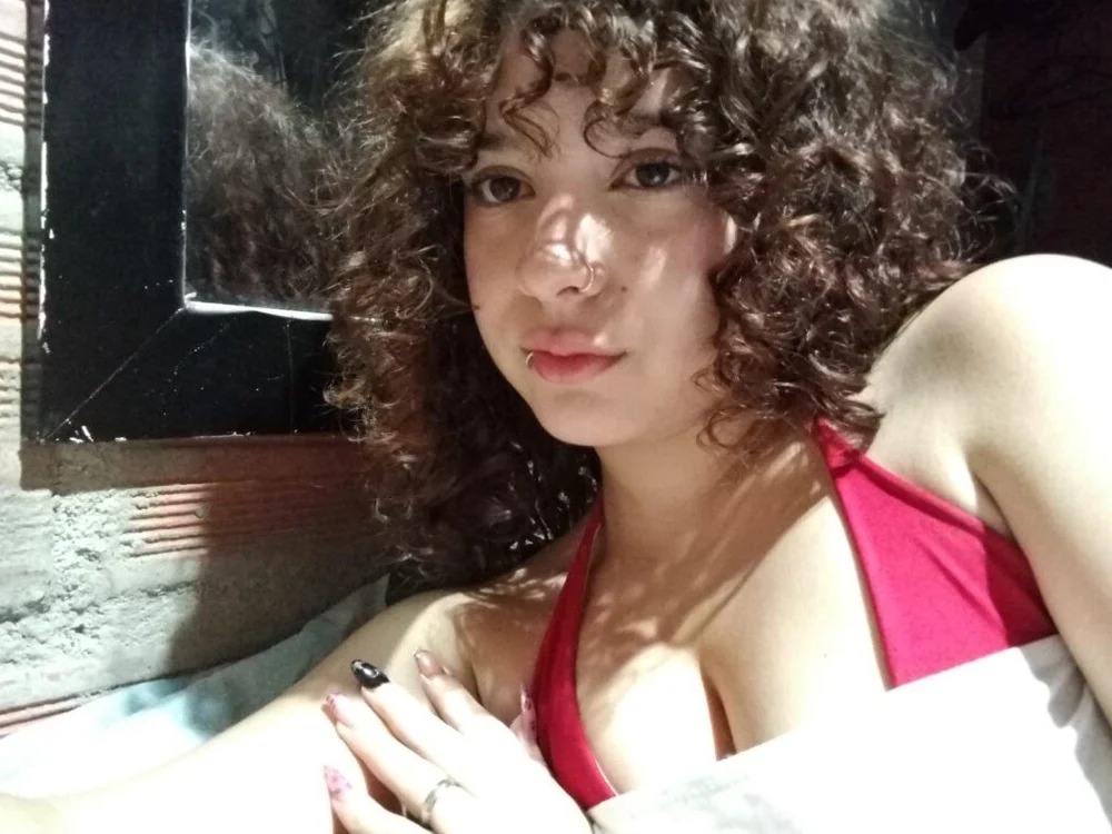 naira_velvett