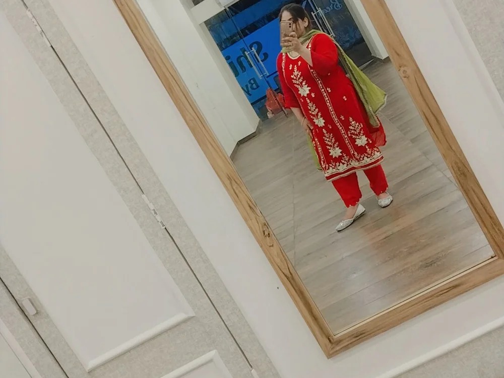 nehaa_khann