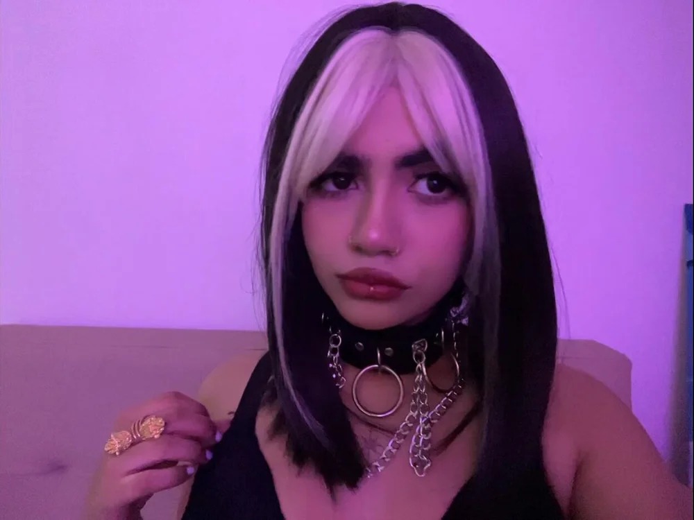 nikki_quinn