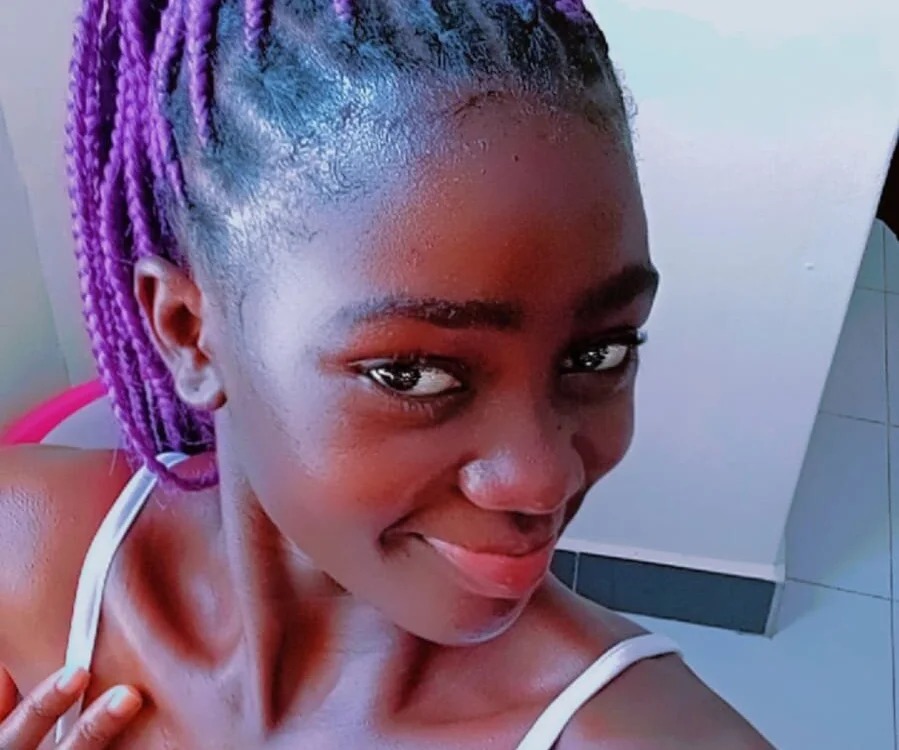 petiteebony254
