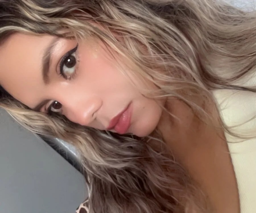 sara__blonde
