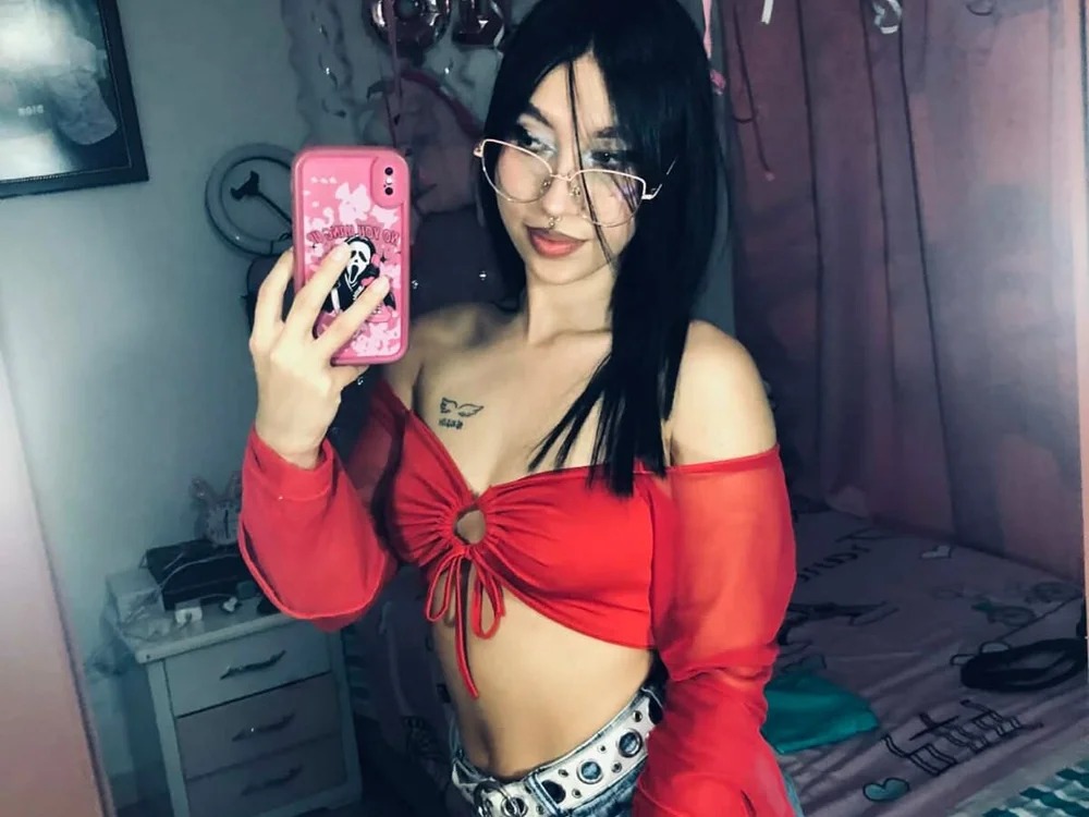 sasha_brunettee