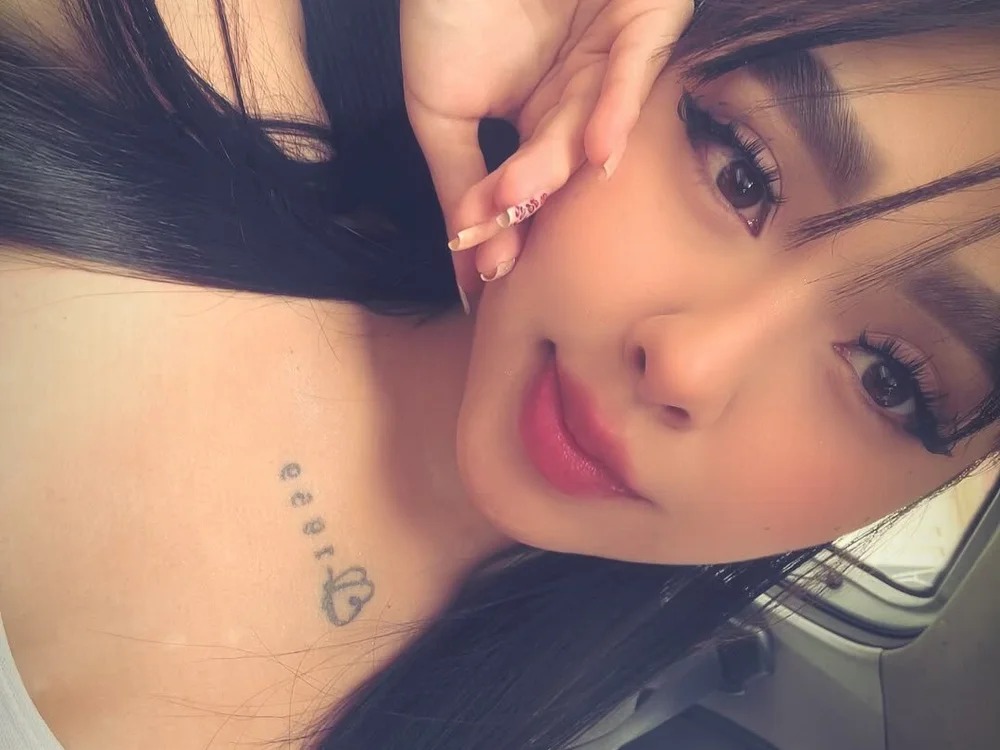 scarlett_luna_a