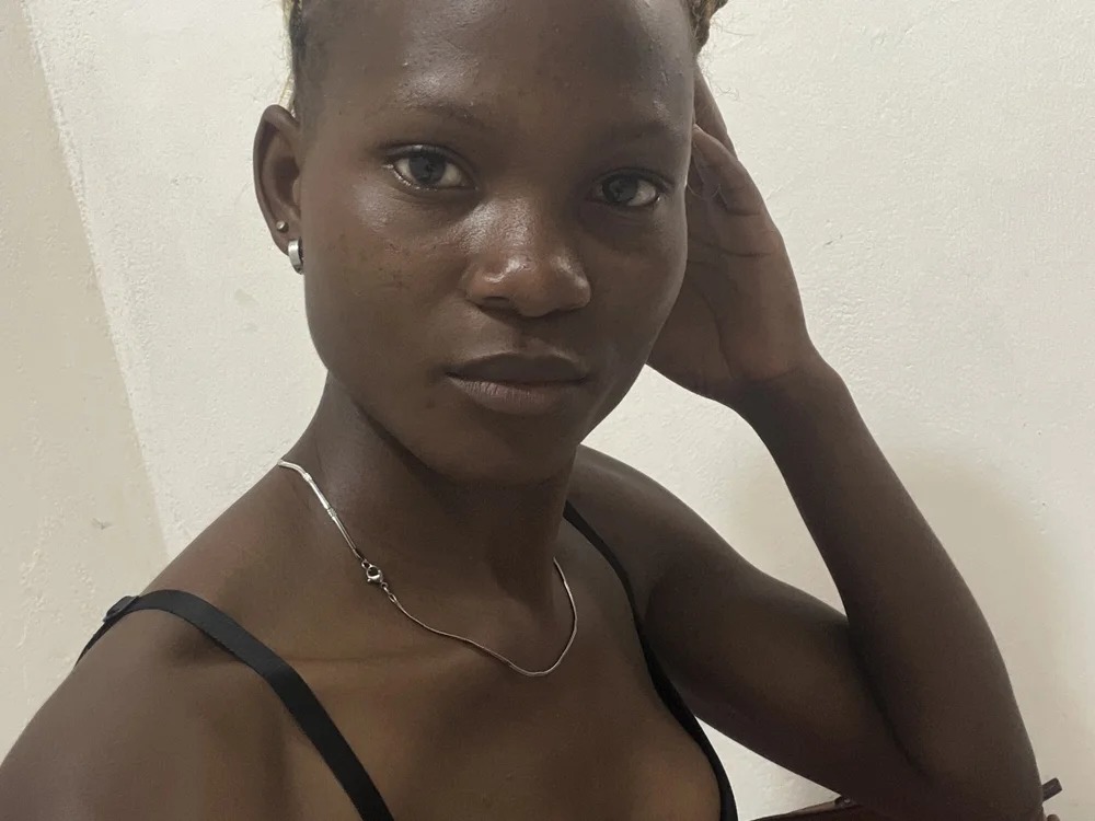 smallgiirlpetite