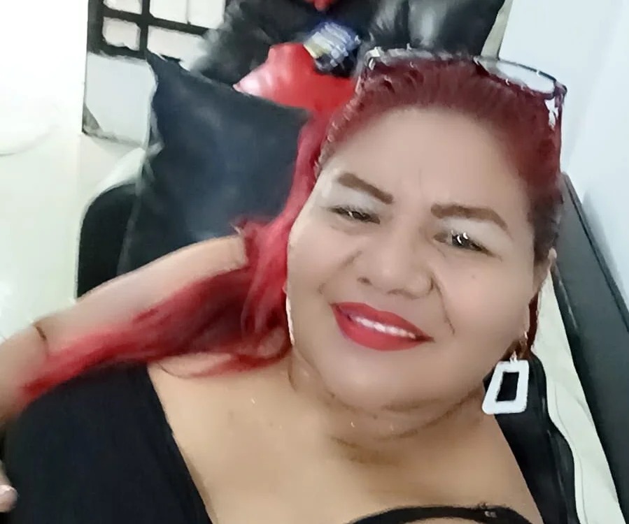 velvet_roxxane
