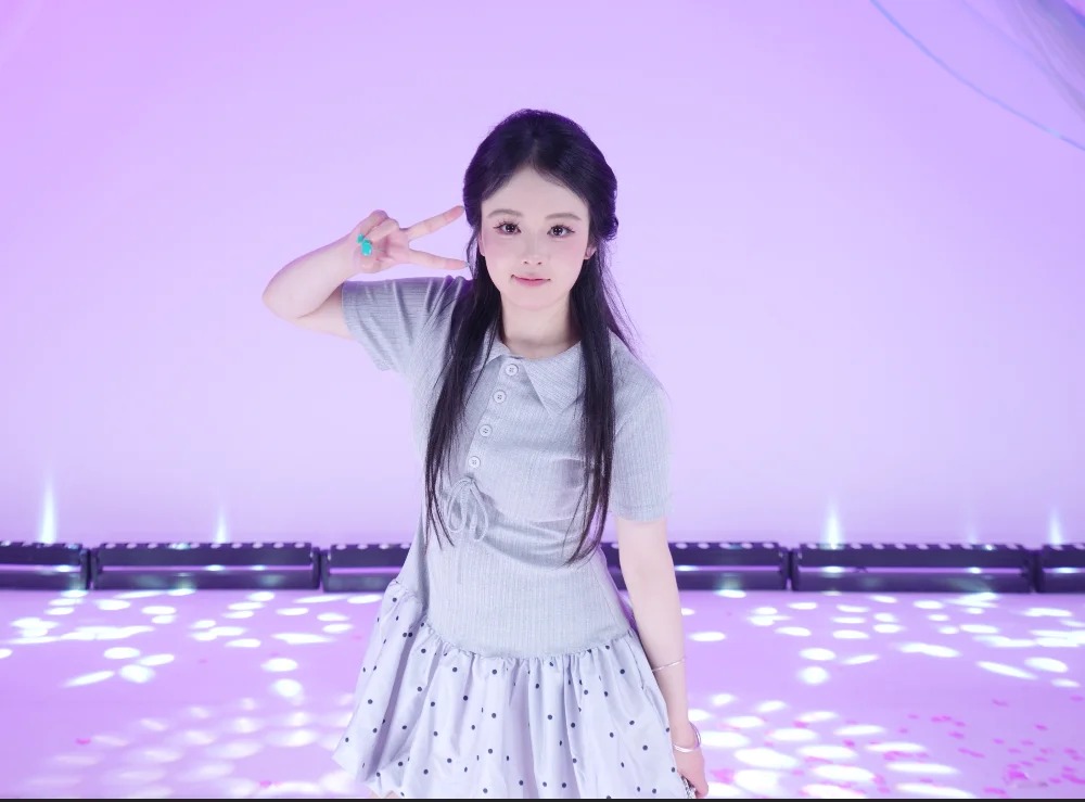 xiaoyan-001